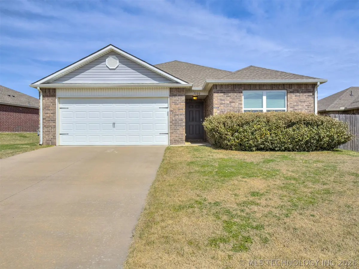 1100 Colhurst Lane, Claremore, OK 74019 - #1