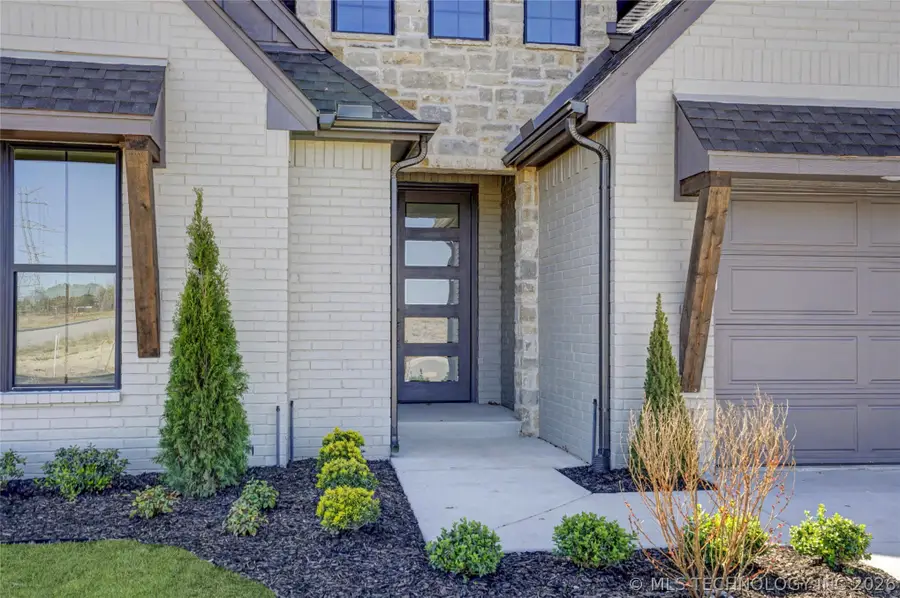 2740 E 135th Drive S, Bixby, OK 74008 - #2