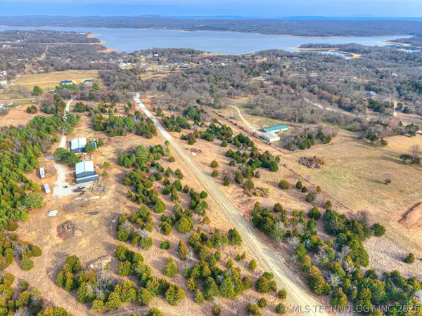 13 Emberlyn Lane, Longtown, OK 74432