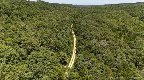 SE 1016 Avenue, Wilburton, OK 74578