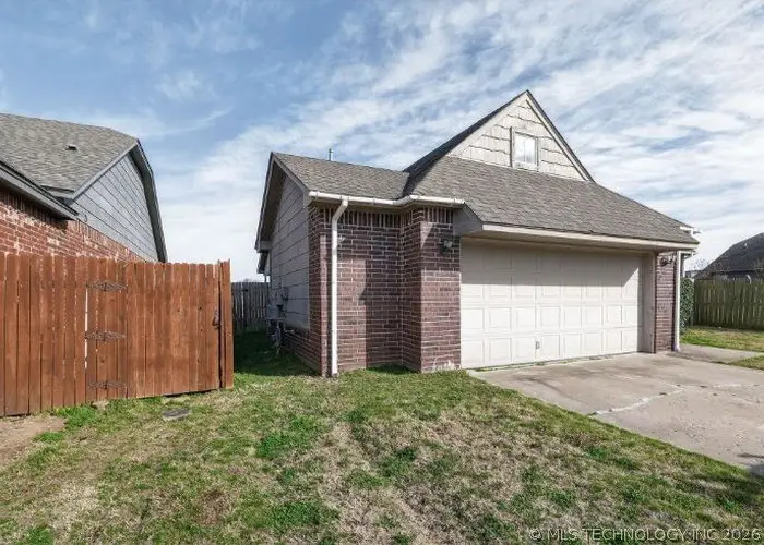 5005 N 34th Street, Broken Arrow, OK 74014 - #2