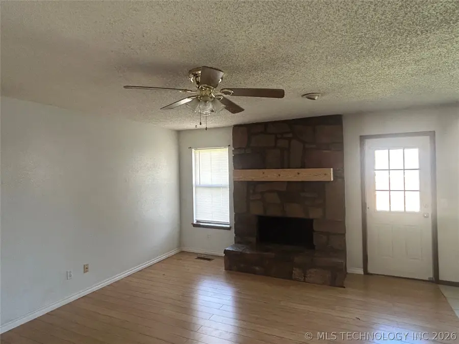 14215 E 37th Place, Tulsa, OK 74134 - #2