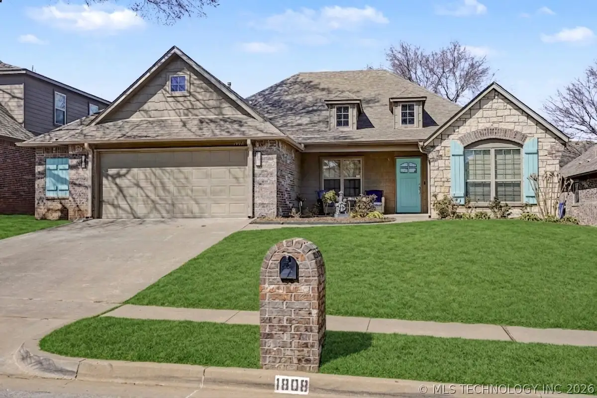 1808 E Jacksonville Street, Broken Arrow, OK 74012 - #1