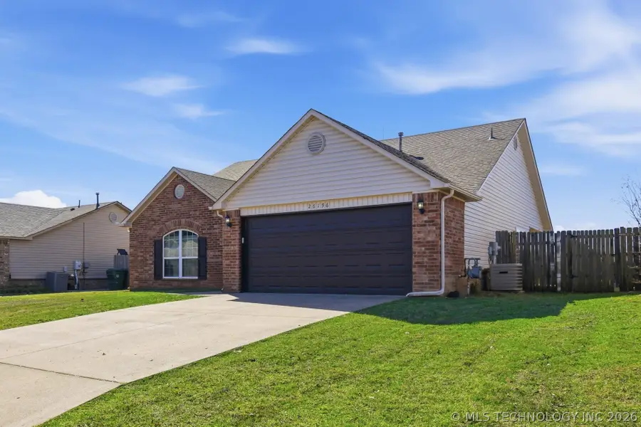 26196 E 86th Street S, Broken Arrow, OK 74014 - #2