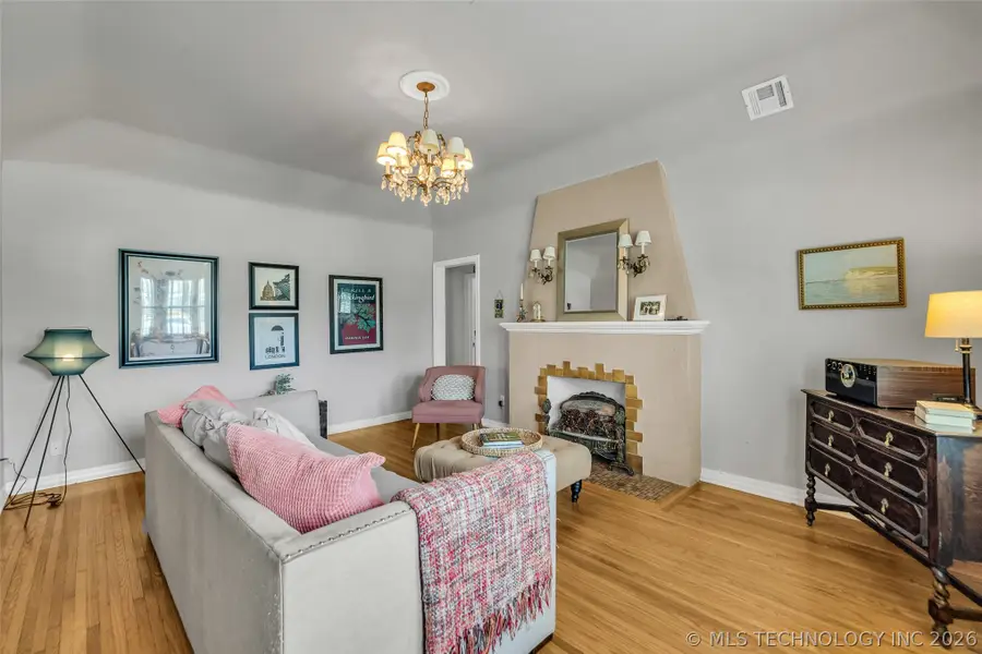 2711 E 14th Street, Tulsa, OK 74104 - #3