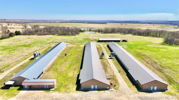 30607 S Fish Creek Road, Stigler, OK 74462