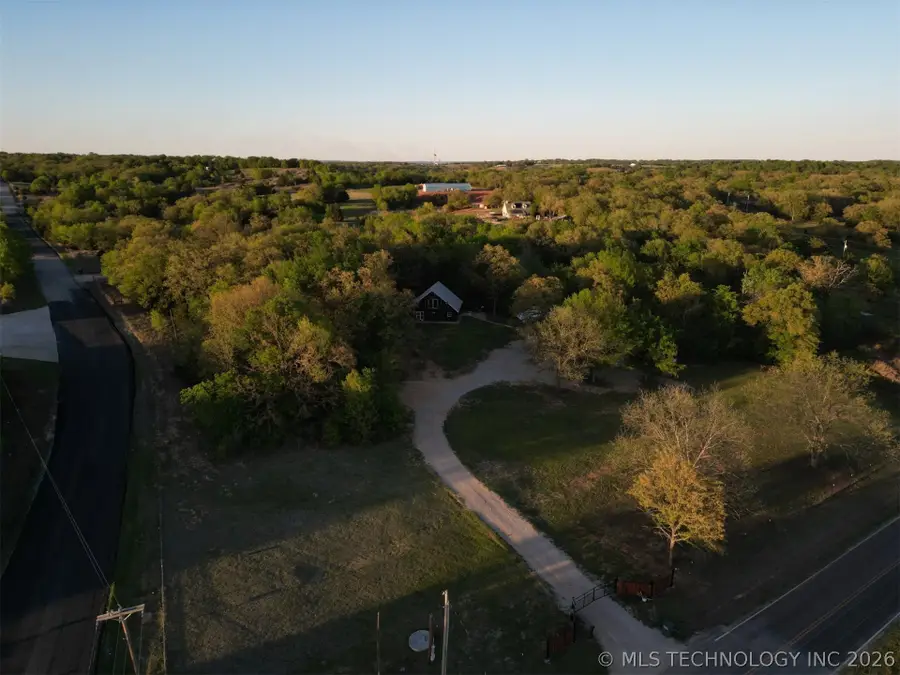 1506 Saybrook, Ardmore, OK 73401 - #3