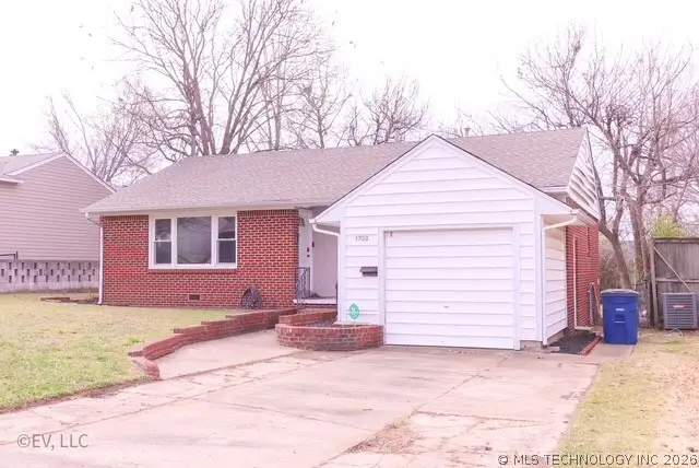 4208 E 24th Place, Tulsa, OK 74114 - #2