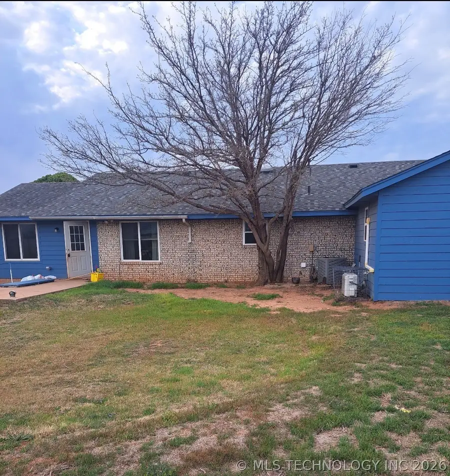 1405 Concord, Altus, OK 73521 - #2