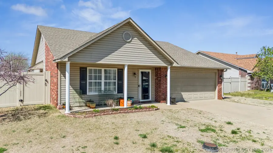 11214 N 118th East Avenue, Owasso, OK 74055 - #2