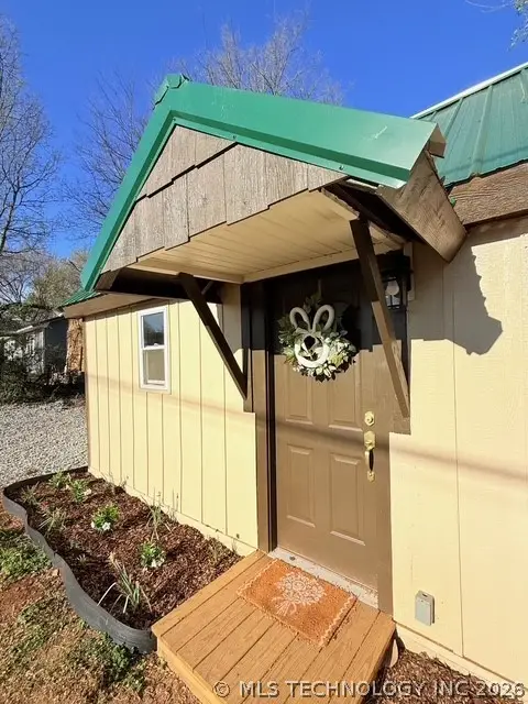 518 NW 6th Street, Checotah, OK 74426 - #2