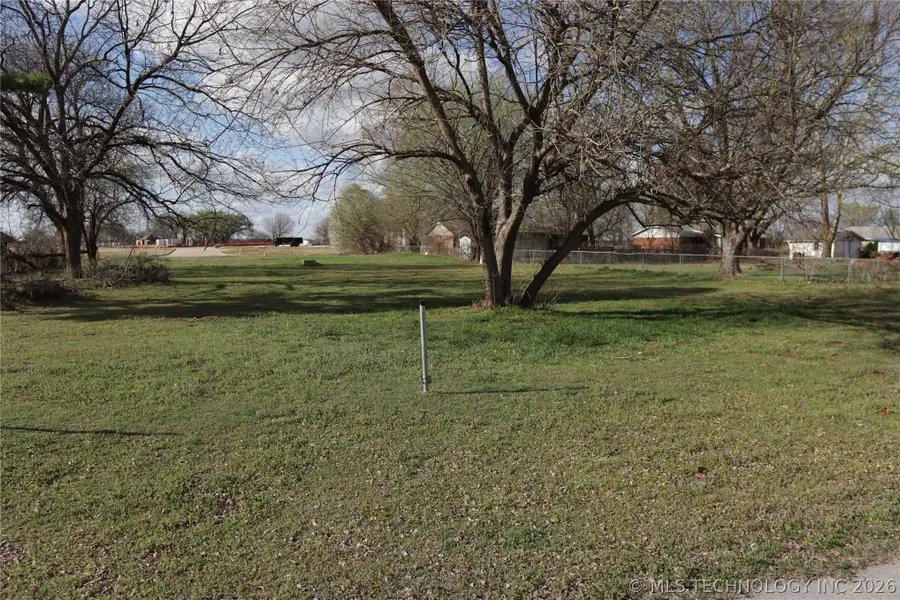 804 N Terrace Drive, Bixby, OK 74008 - #2