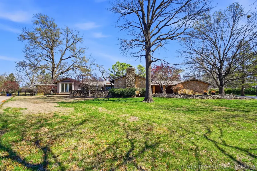 2499 E 49th Street, Tulsa, OK 74105 - #2