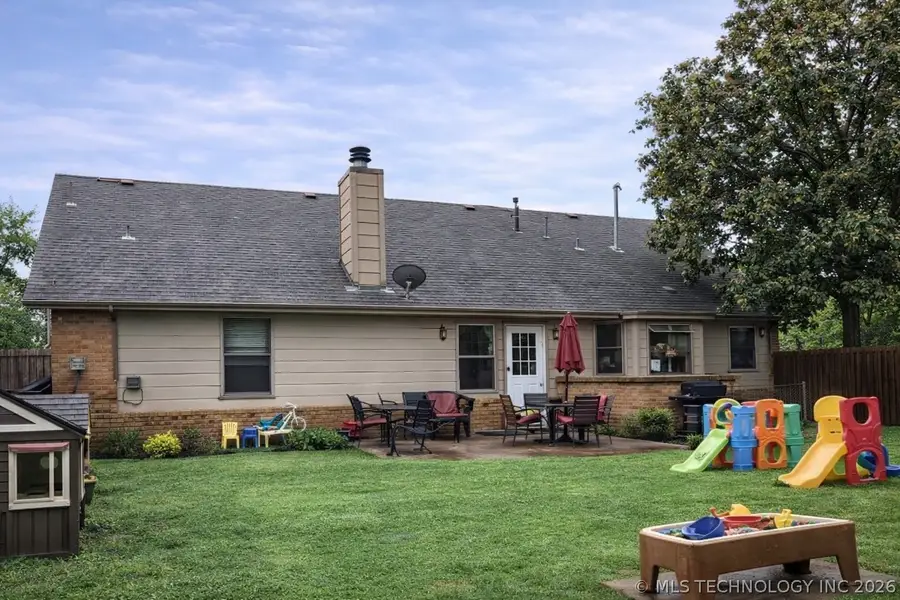 2929 W 66th Street S, Tulsa, OK 74132 - #2