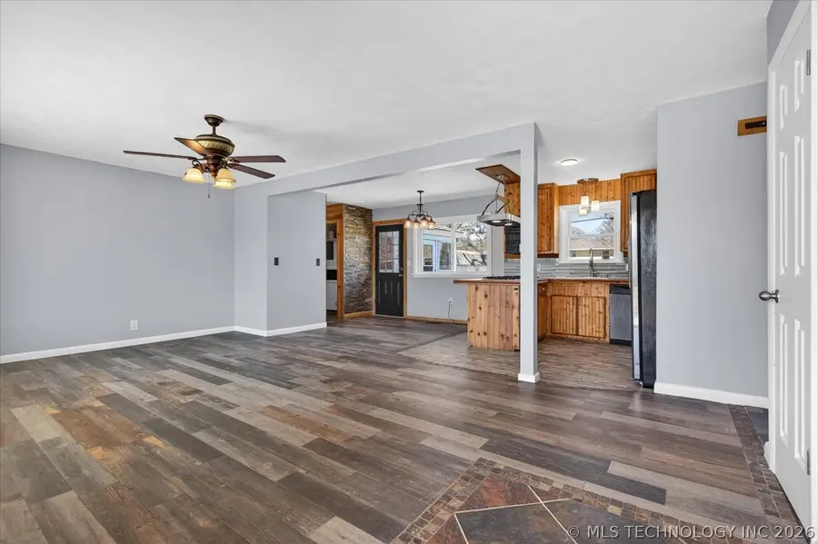 4100 Wayside Drive, Bartlesville, OK 74006 - #2