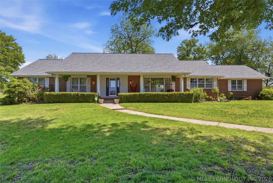 2114 Yale Avenue, Miami, OK 74354 - #2
