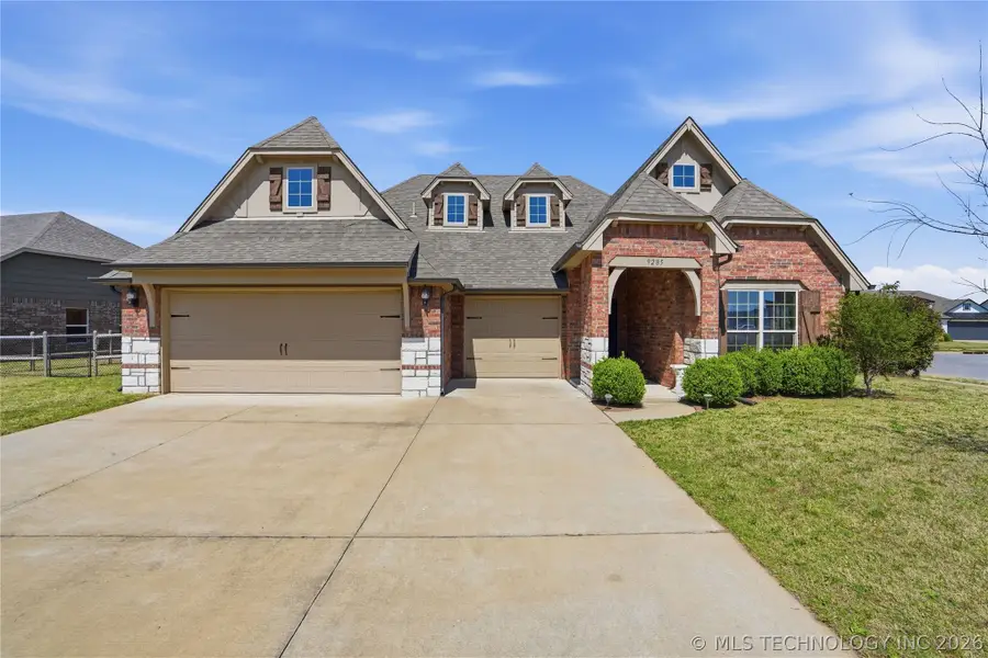 9285 E 133rd Street S, Bixby, OK 74008 - #3