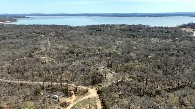 22 Holiday Street, Eufaula, OK 74432 - #3