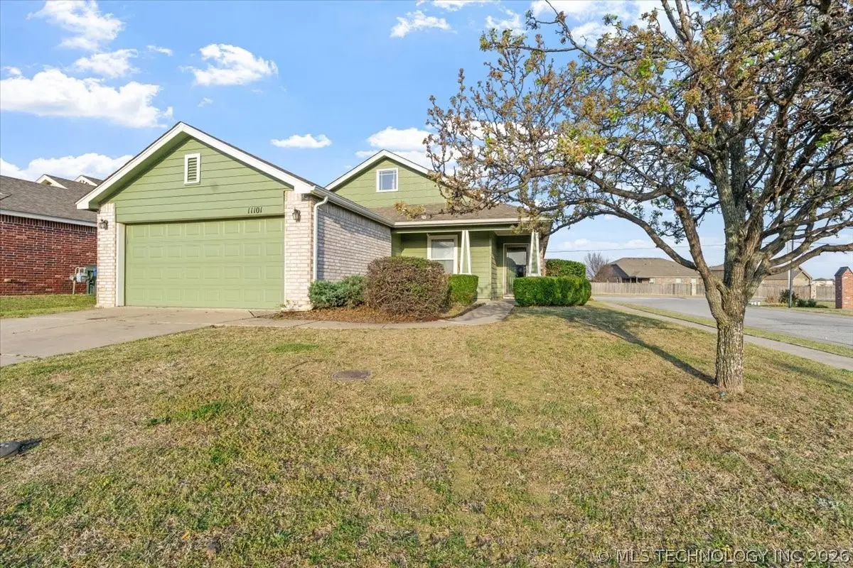 11101 N 144th East Avenue, Owasso, OK 74055 - #1