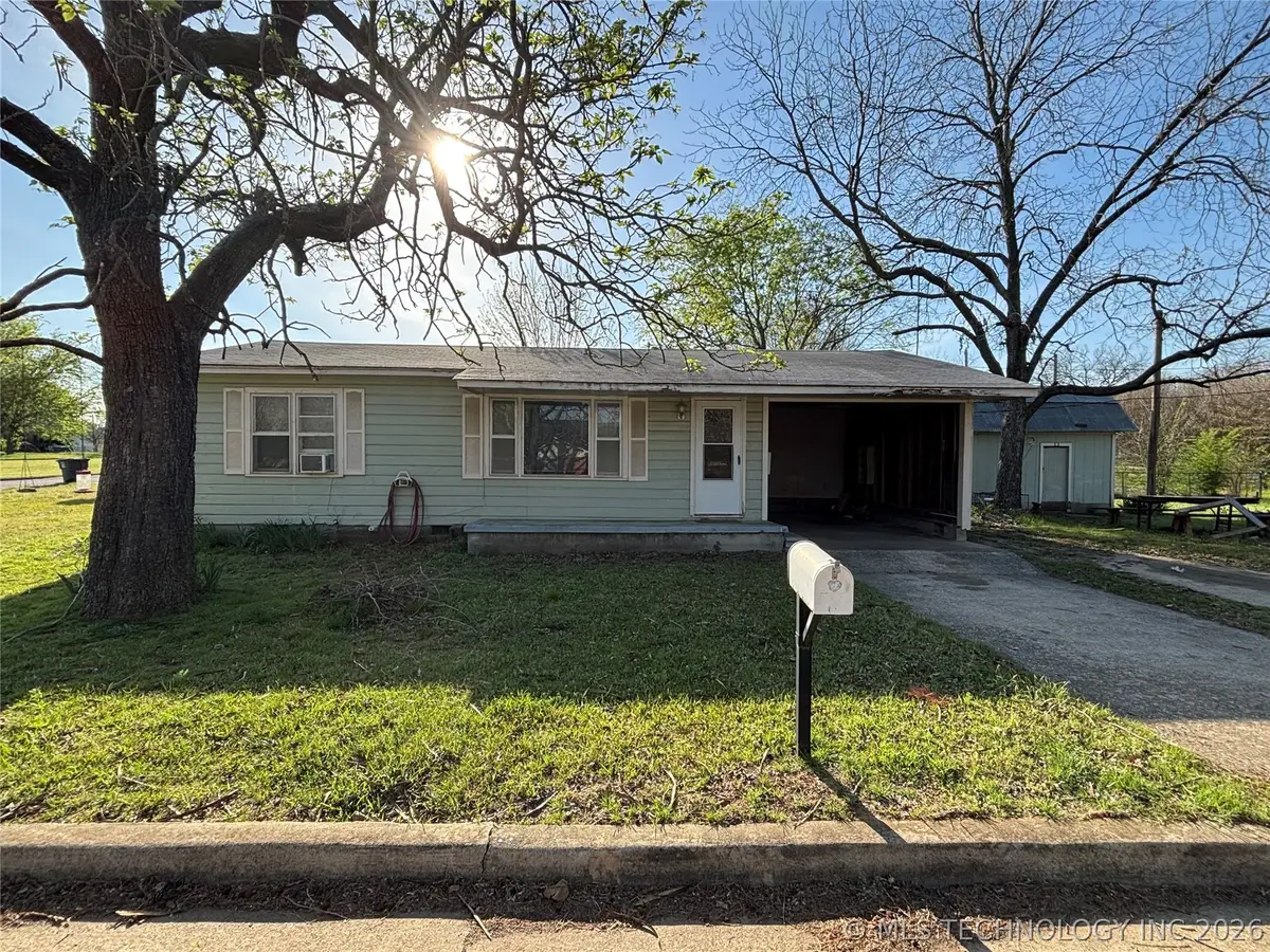 902 Roosevelt, Durant, OK 74701 - #1