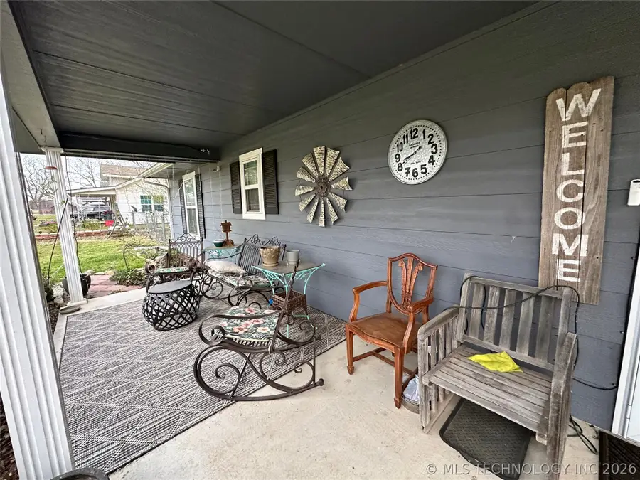 803 Broadway Street, Allen, OK 74825 - #2