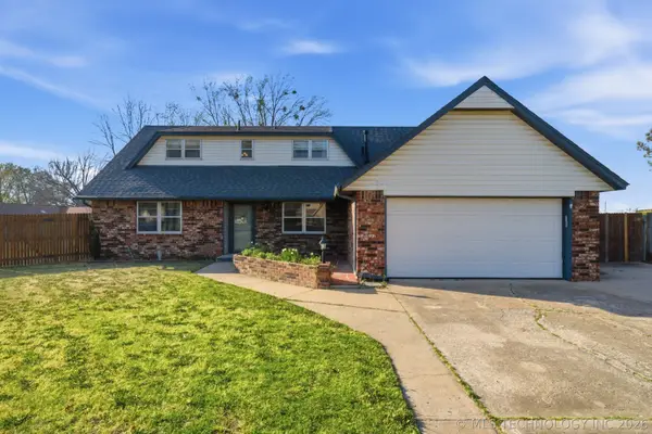 7204 S Warwick Street, Broken Arrow, OK 74014