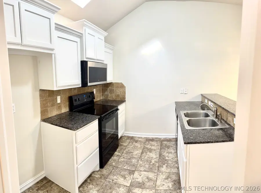 13353 N 133rd East Avenue, Collinsville, OK 74021 - #3