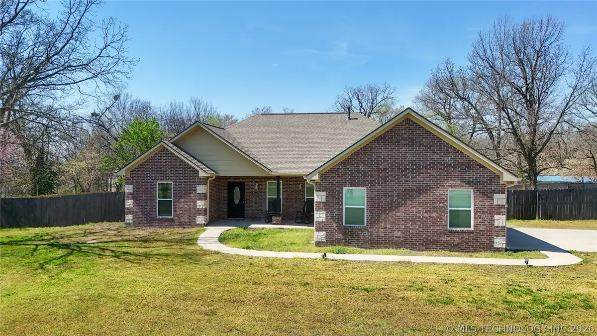 21107 S 530 Road, Tahlequah, OK 74464 - #1