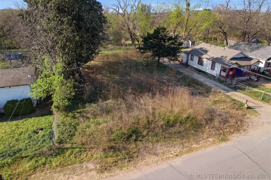 5134 W 8th Street, Tulsa, OK 74127 - #2