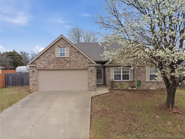 14049 S 300th East Avenue, Coweta, OK 74429