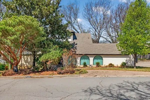 725 Kenwood Drive, Bartlesville, OK 74006