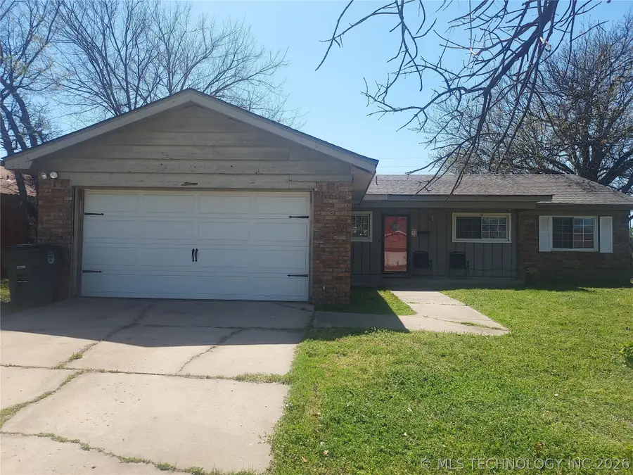 9412 E 40th Place, Tulsa, OK 74145 - #2