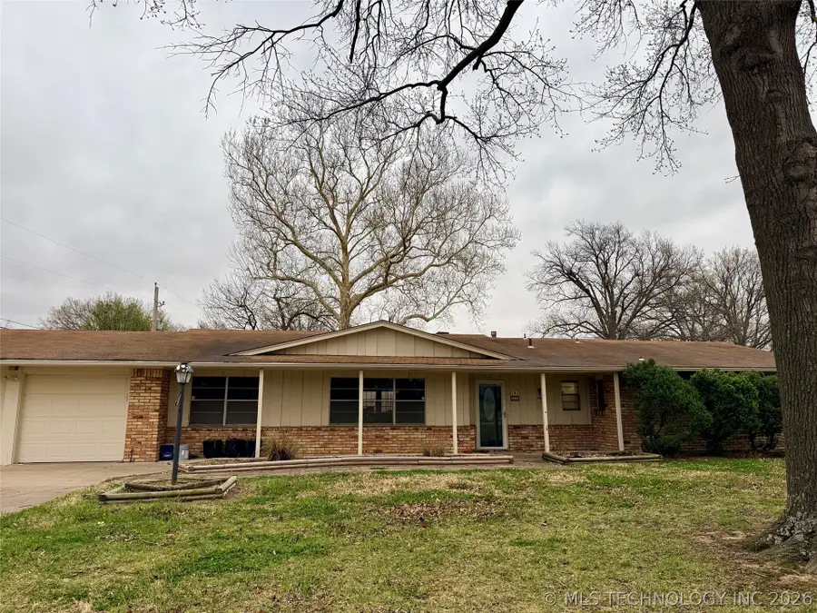 1418 Grandview Road, Bartlesville, OK 74006 - #2