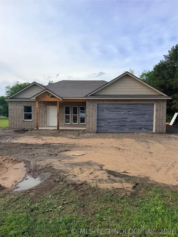 806 NE 7th Street, Wagoner, OK 74467