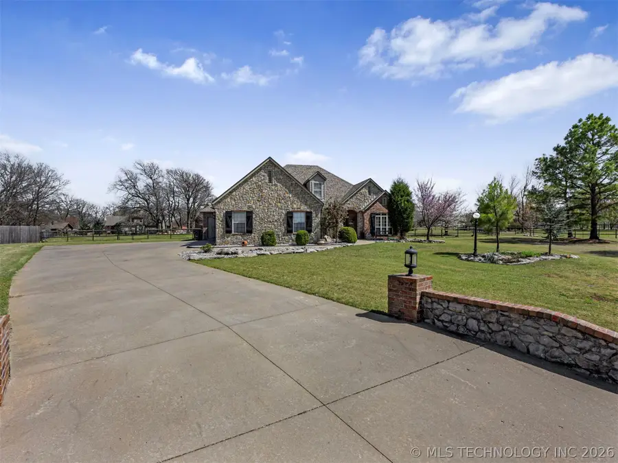 19592 E 73rd Place N, Owasso, OK 74055 - #3
