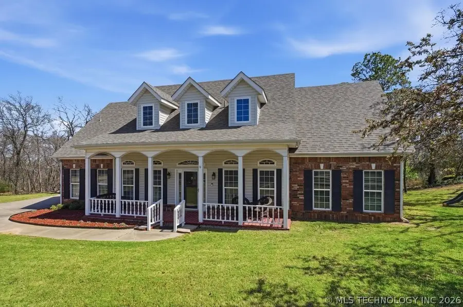 3813 S Rolling Oaks Drive, Tulsa, OK 74107 - #3