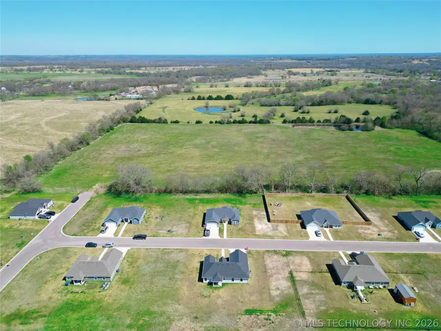 410 Brody's Way, Durant, OK 74701 - #3