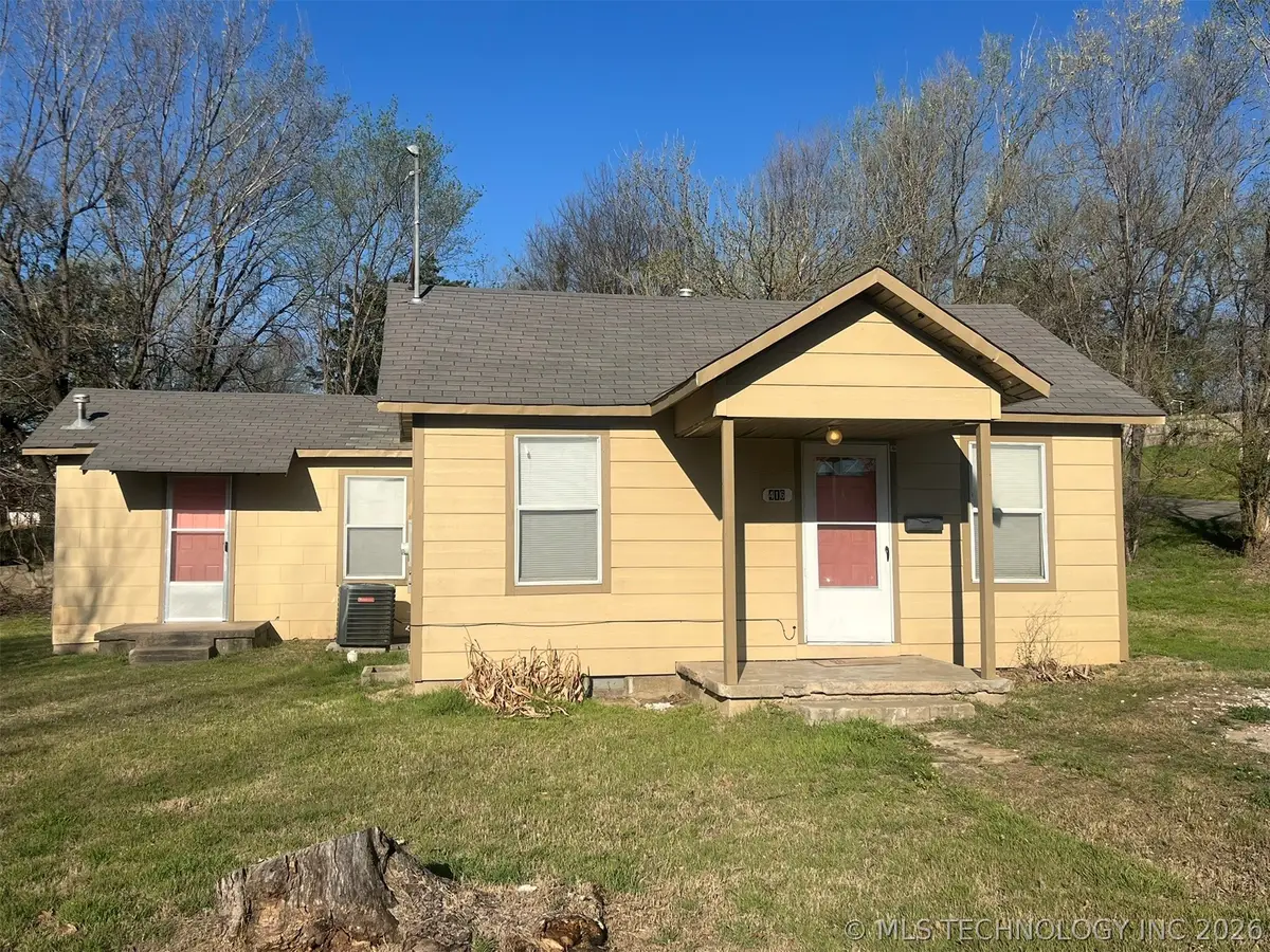 416 N Franklin Avenue W, Sand Springs, OK 74063 - #1