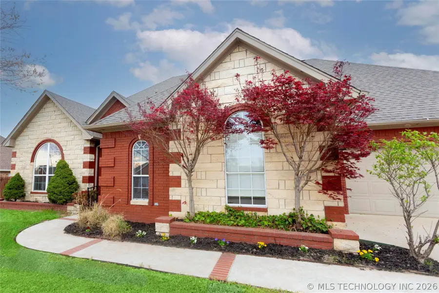 2108 Country Springs Street, McAlester, OK 74501 - #2