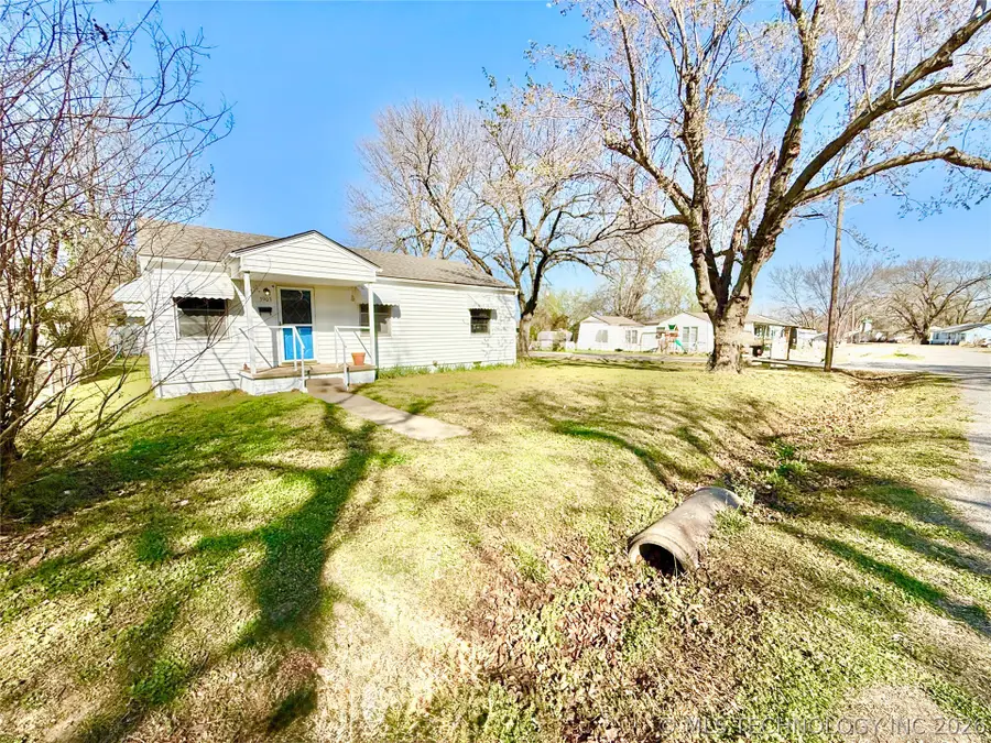 3903 W 41st Place, Tulsa, OK 74107 - #3