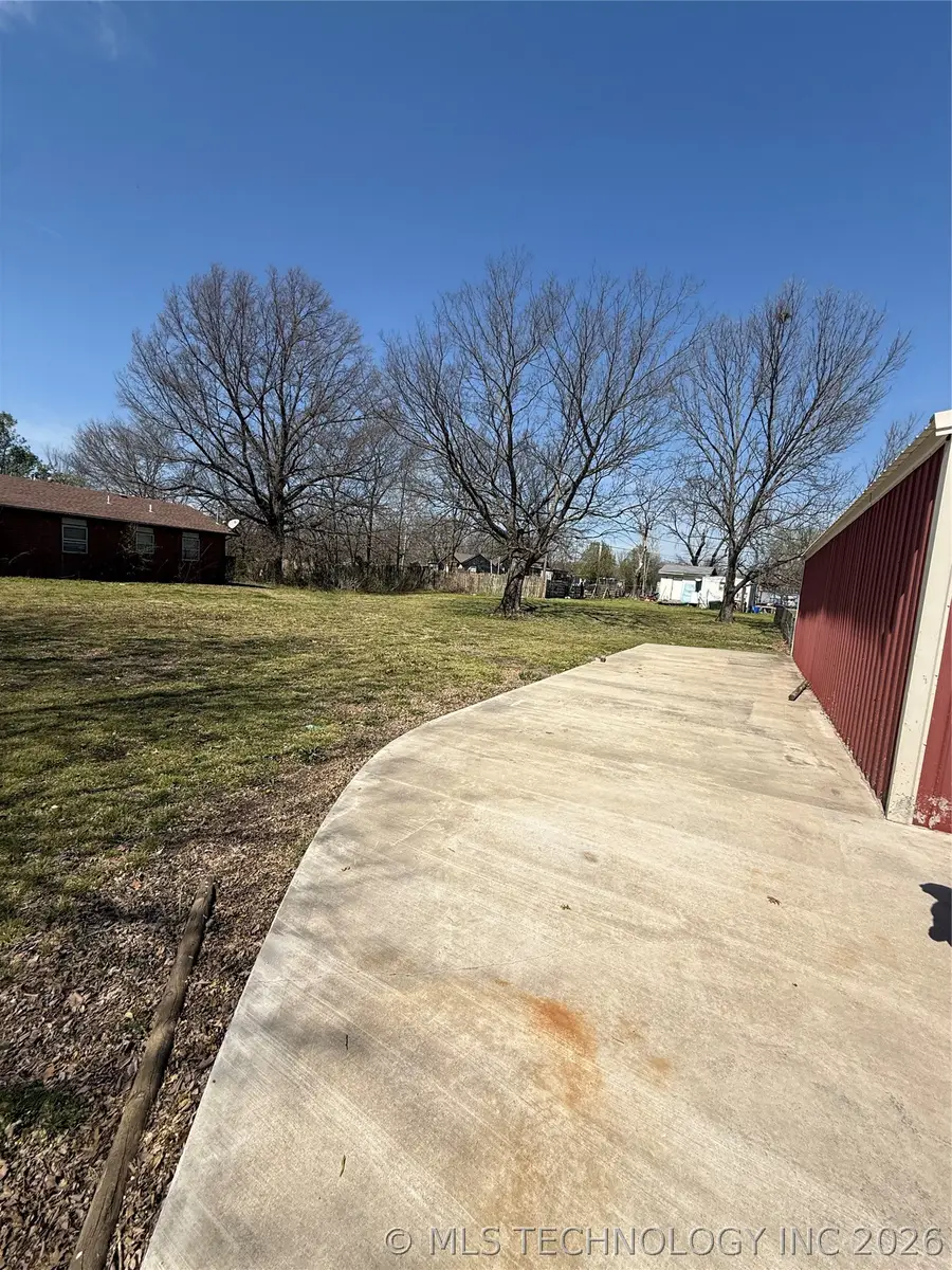 706 W Bushyhead, Nowata, OK 74048 - #2