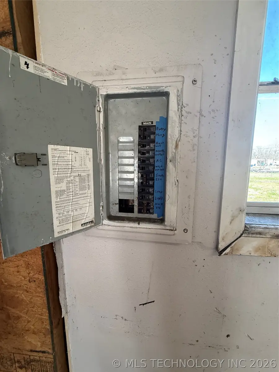 706 W Bushyhead, Nowata, OK 74048 - #3