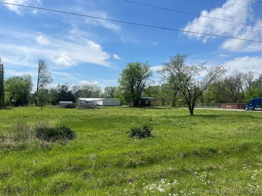 346 N Willow, Nowata, OK 74048 - #3
