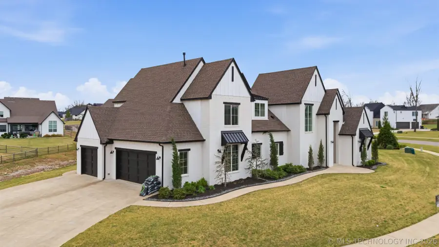 13644 S 28th Street, Bixby, OK 74008 - #3