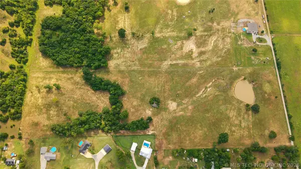 1 Cardell Way, Eufaula, OK 74432