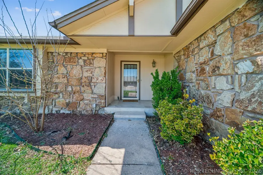 3866 S 98th East Street, Tulsa, OK 74146 - #2