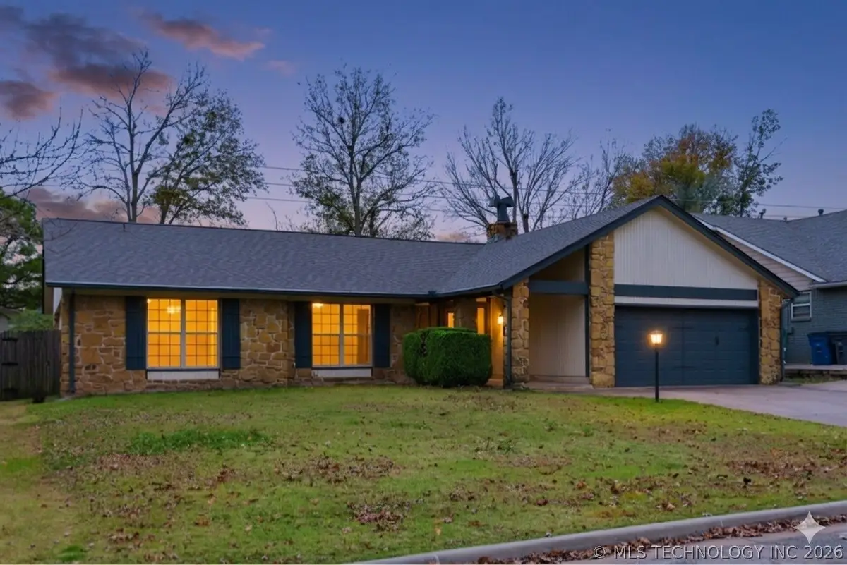 7004 E 93rd Street, Tulsa, OK 74133 - #1