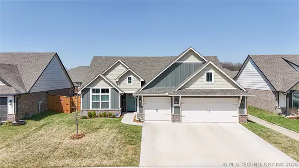 15813 E 75th Street N, Owasso, OK 74055