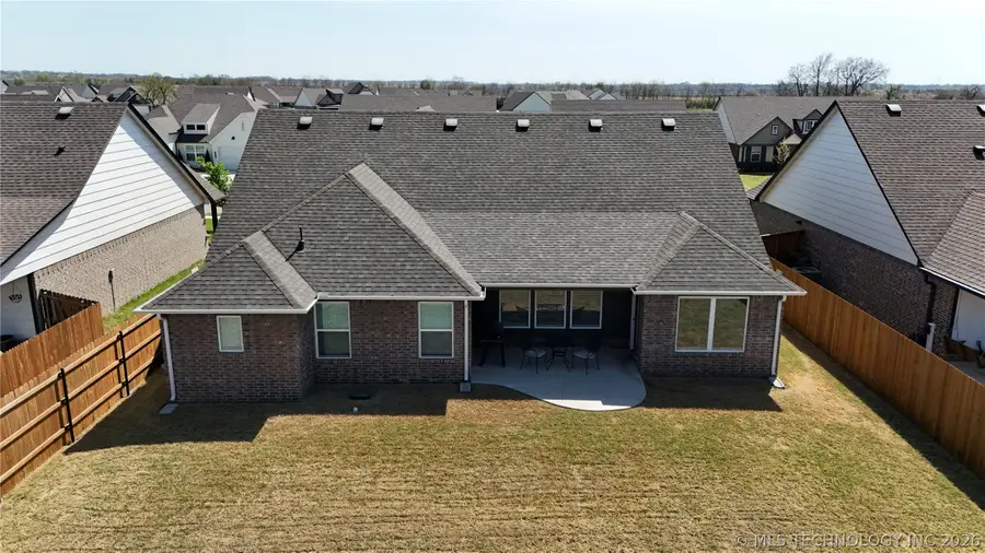 15813 E 75th Street N, Owasso, OK 74055 - #2