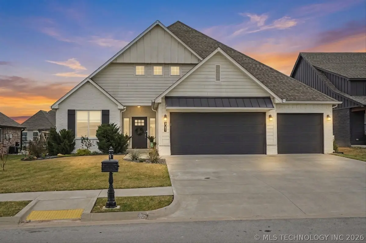 3051 N Dogwood Drive, Catoosa, OK 74015 - #1